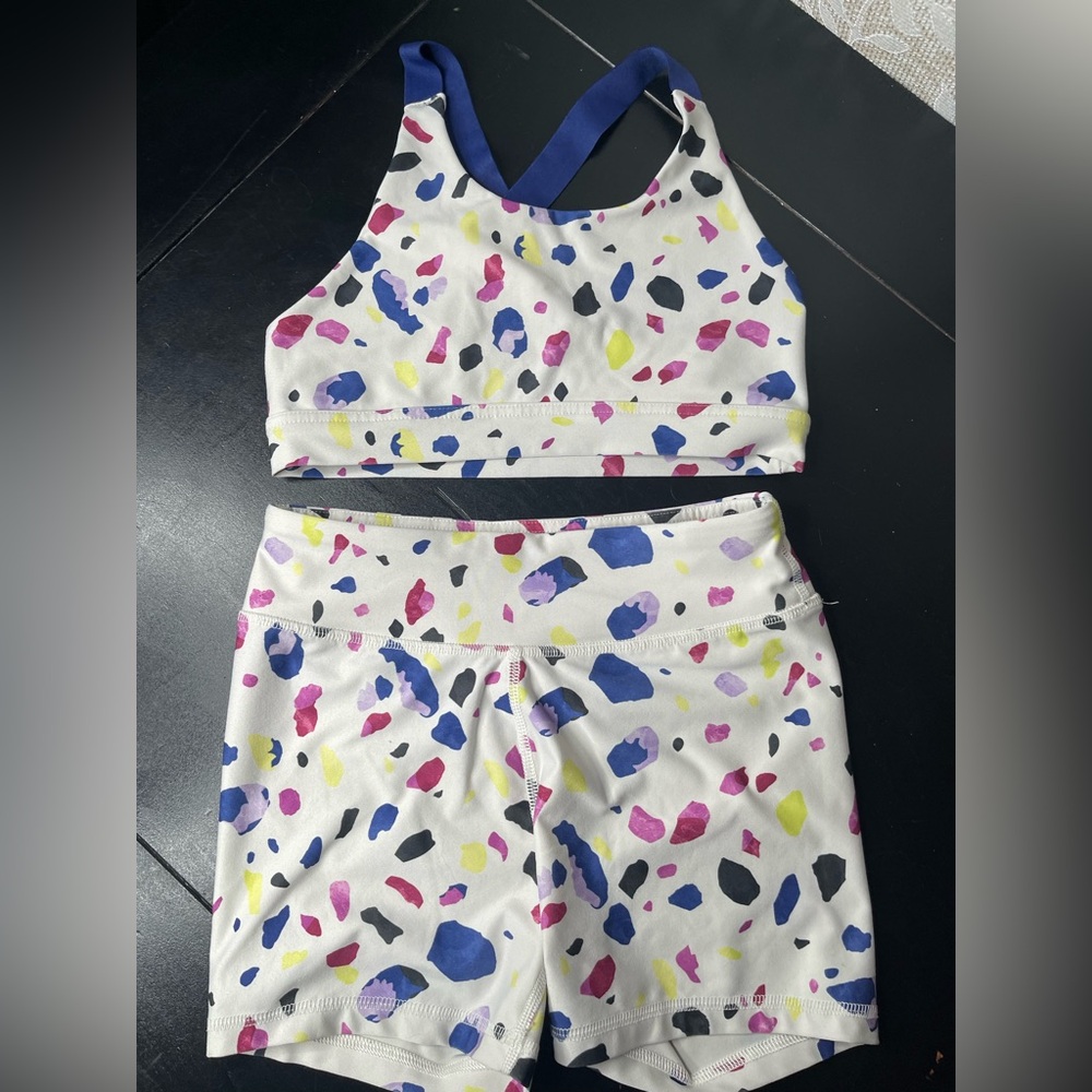 DSG Girls' 3" Momentum Shortie and sport top Activewear set size Large 14